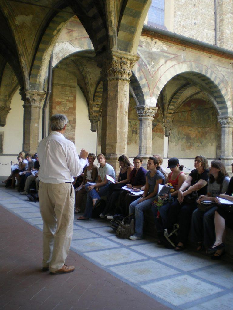 Art history lecutre in church